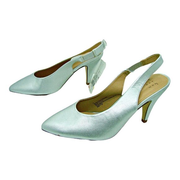 A New Day Nettie Silver Leather Pointed Toe Slingback Heels ACR68 Size 7 NWT - Picture 2 of 11
